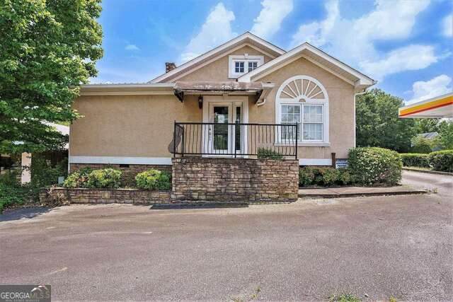 914 Taylor Street - Photo 1