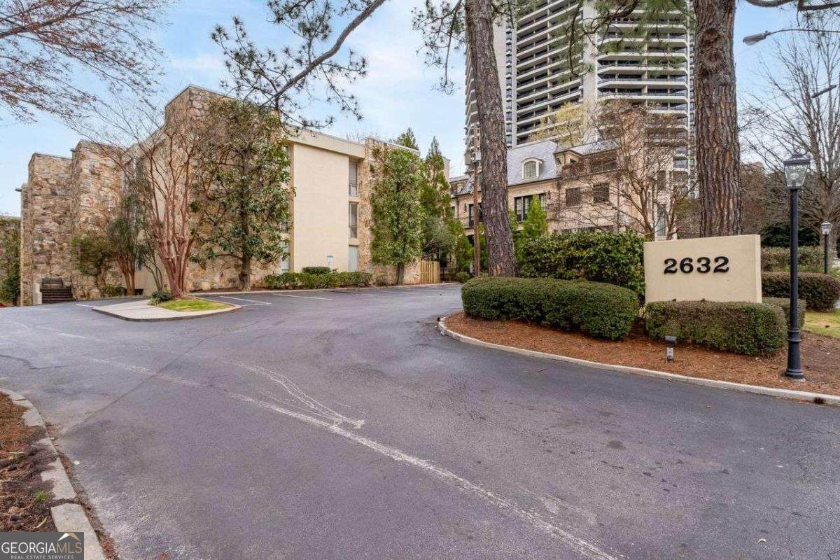 2632 Peachtree Rd. Road - Photo 1
