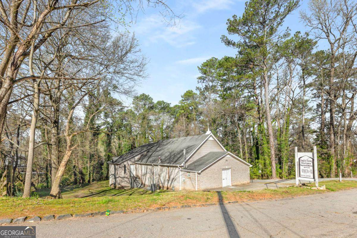 2272 Paul Avenue - Photo 1