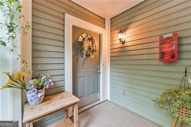 6351 Wedgeview Court - Photo 1
