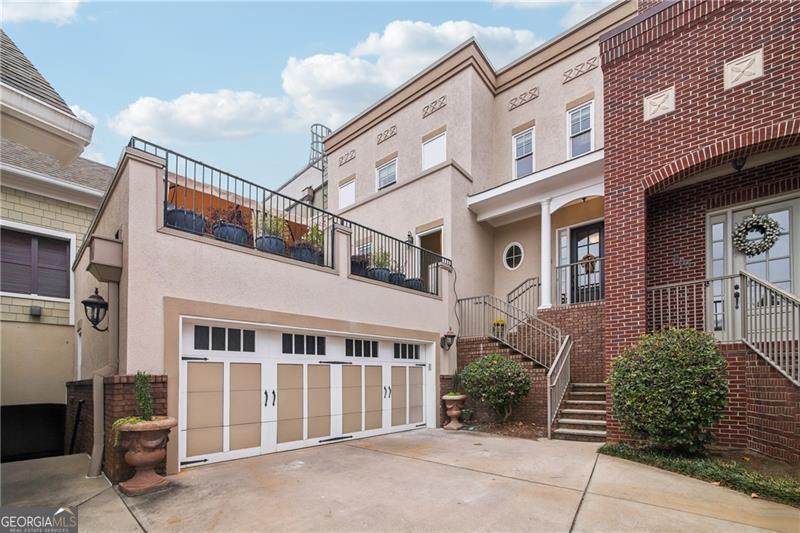 320 Town Center Avenue - Photo 1