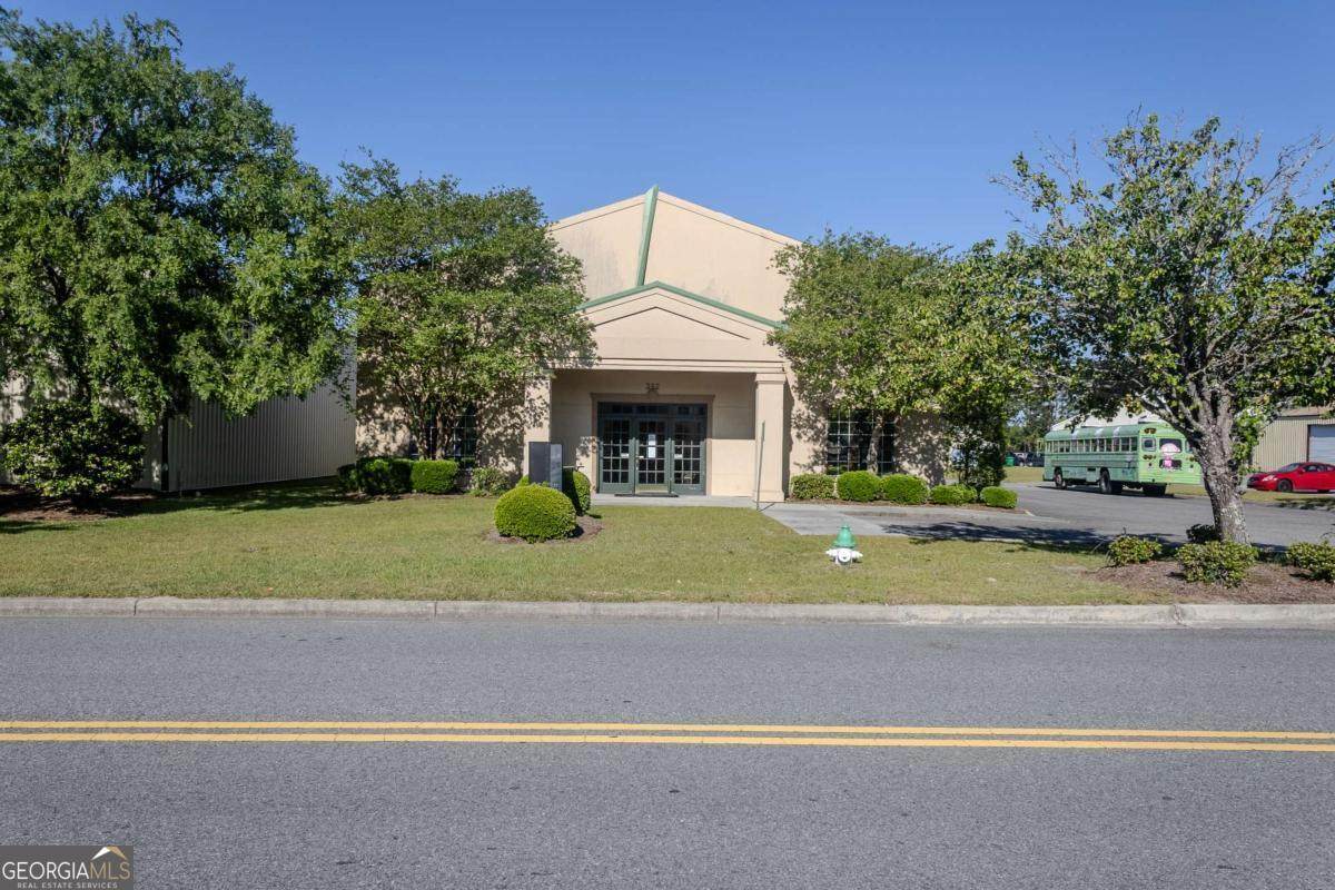 352 Enterprise Drive - Photo 1
