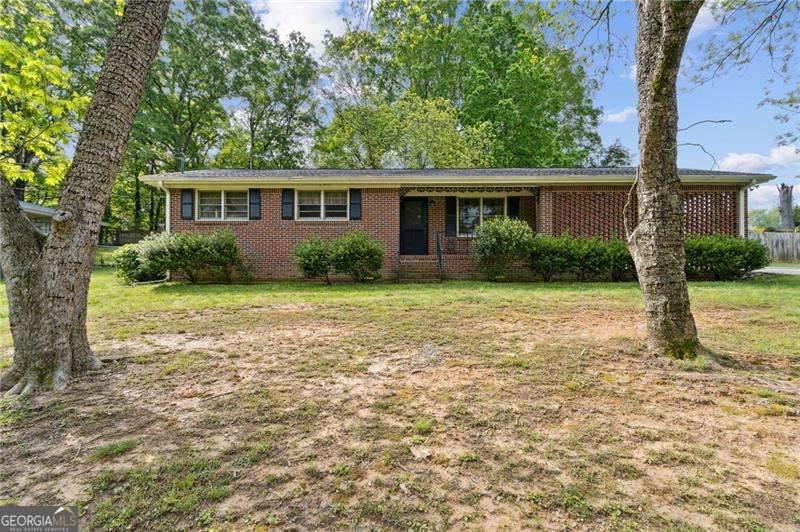 509 Woodland Lane - Photo 1