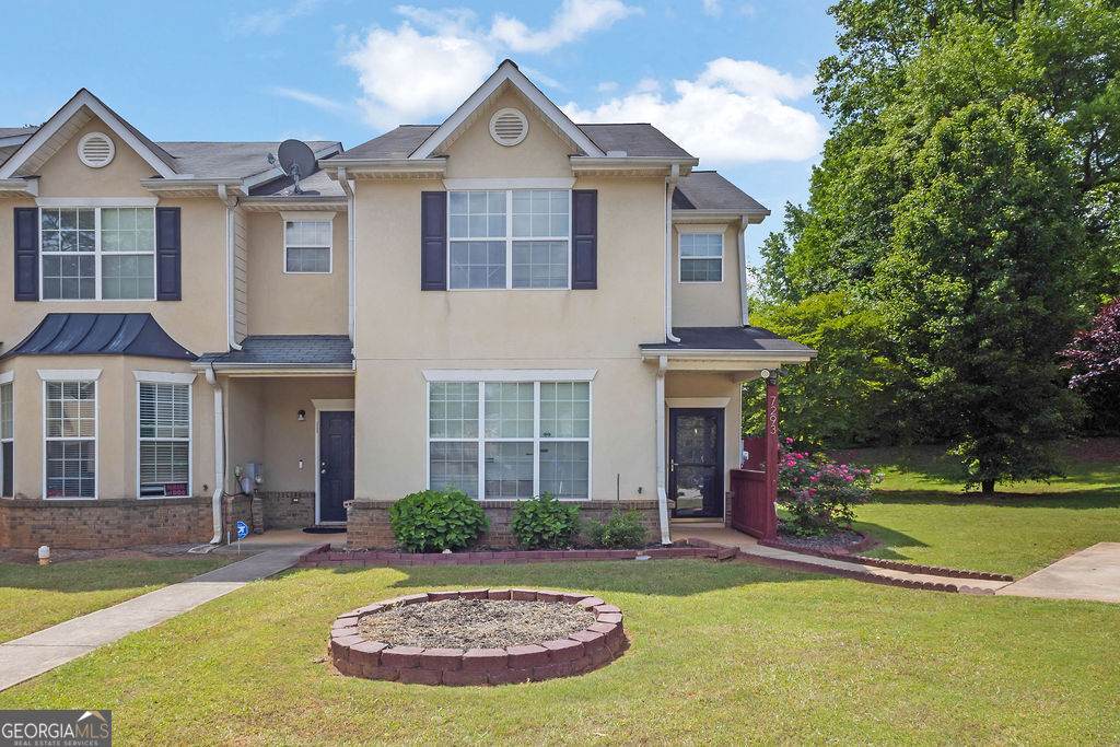 7293 Bridlewood Court - Photo 1