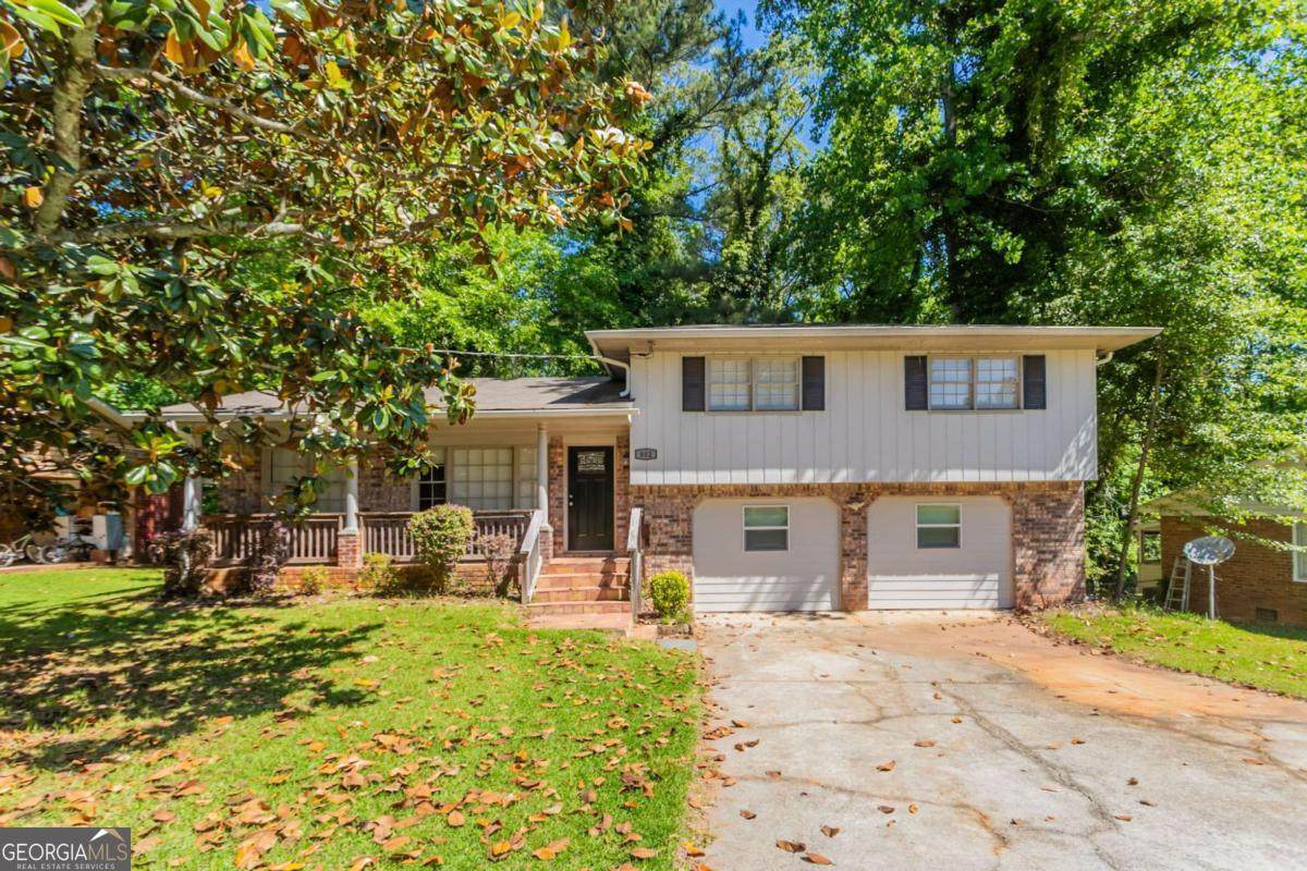 802 San Miguel Drive - Photo 1