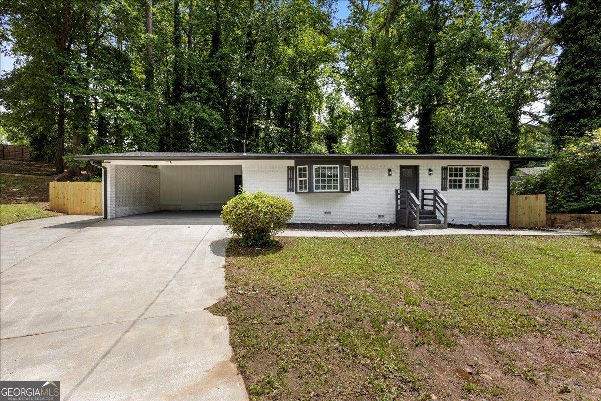 4720 Shoshonee Trail - Photo 1