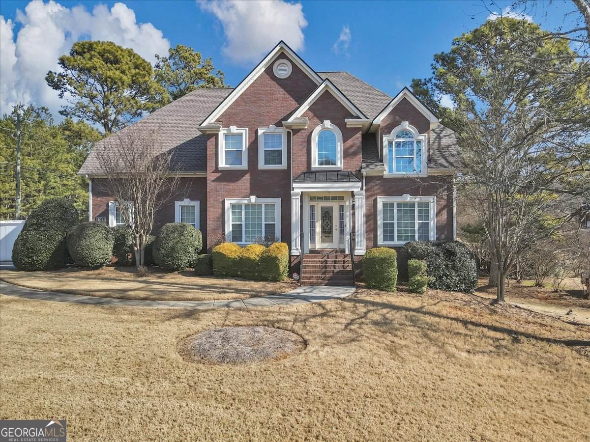 101 Lumby Lane - Photo 1
