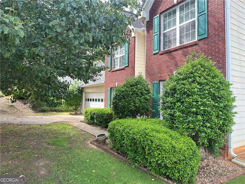 1570 Twin Bridge Lane - Photo 1
