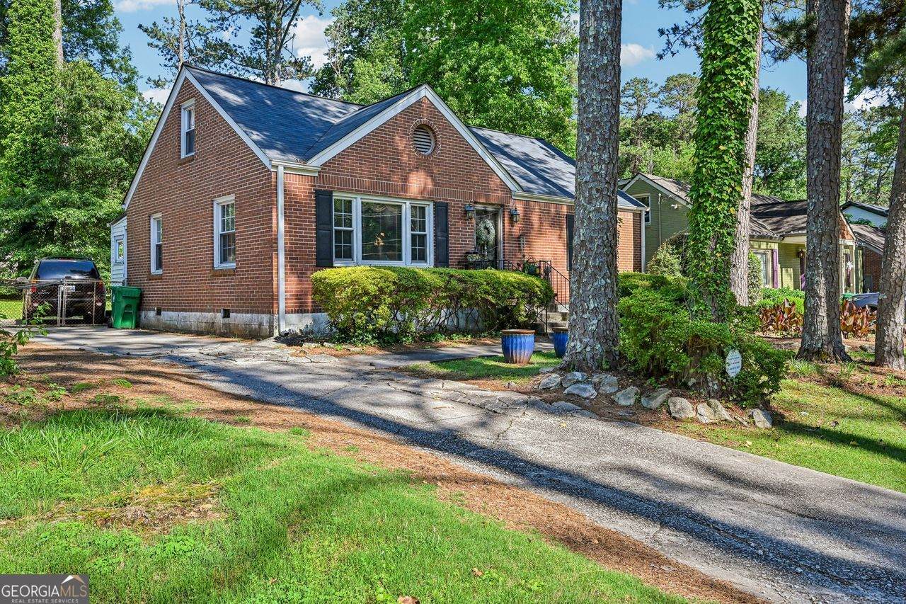 1521 Deerwood Drive - Photo 1