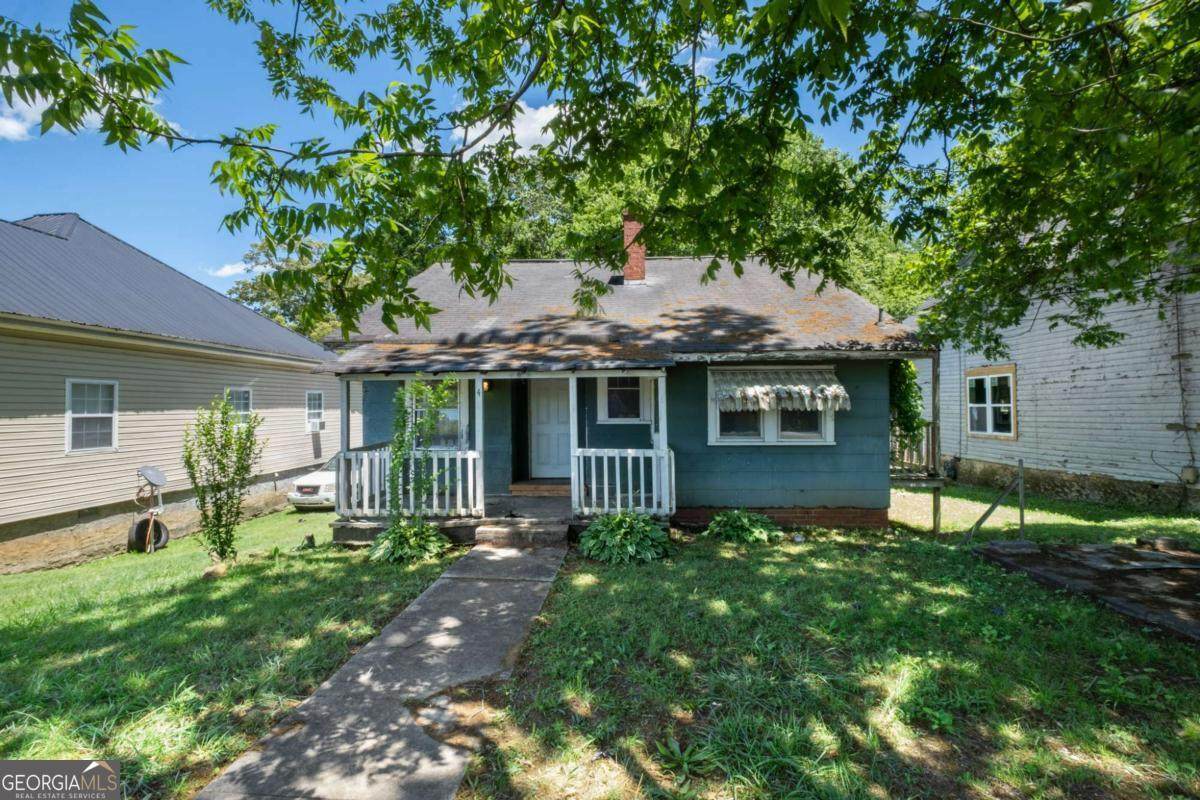 403 Park Street - Photo 1