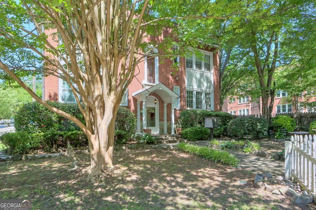 1144 Blue Ridge Avenue - Photo 1