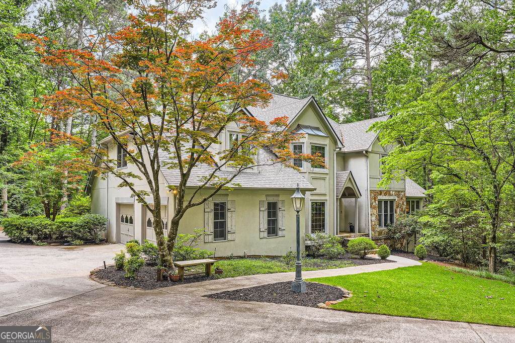 5161 Hermitage Drive - Photo 1