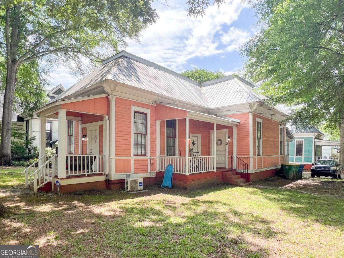 485 Meigs Street - Photo 1