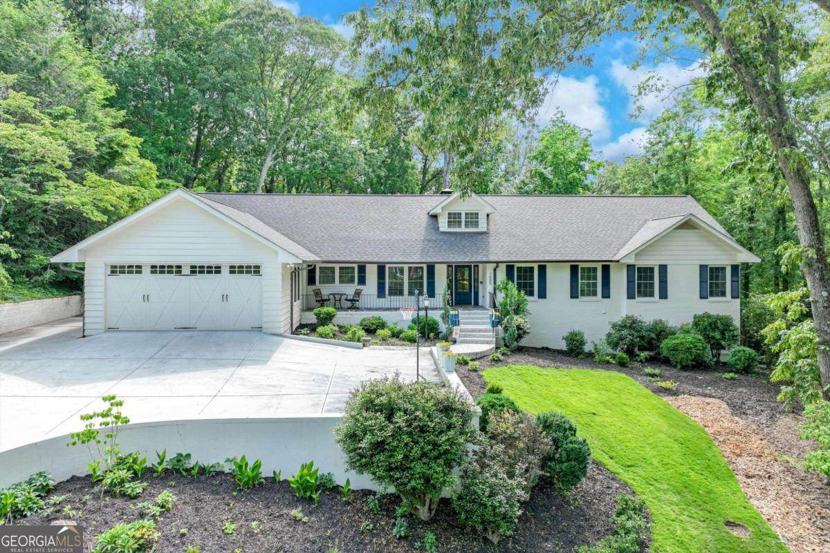 1685 Valley Road - Photo 1