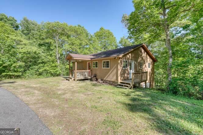 441 Foxfire Road - Photo 1