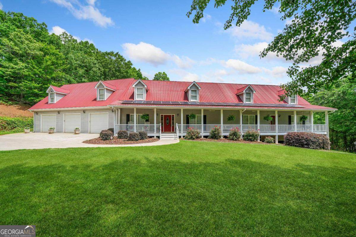 425 Chadwick Place - Photo 1