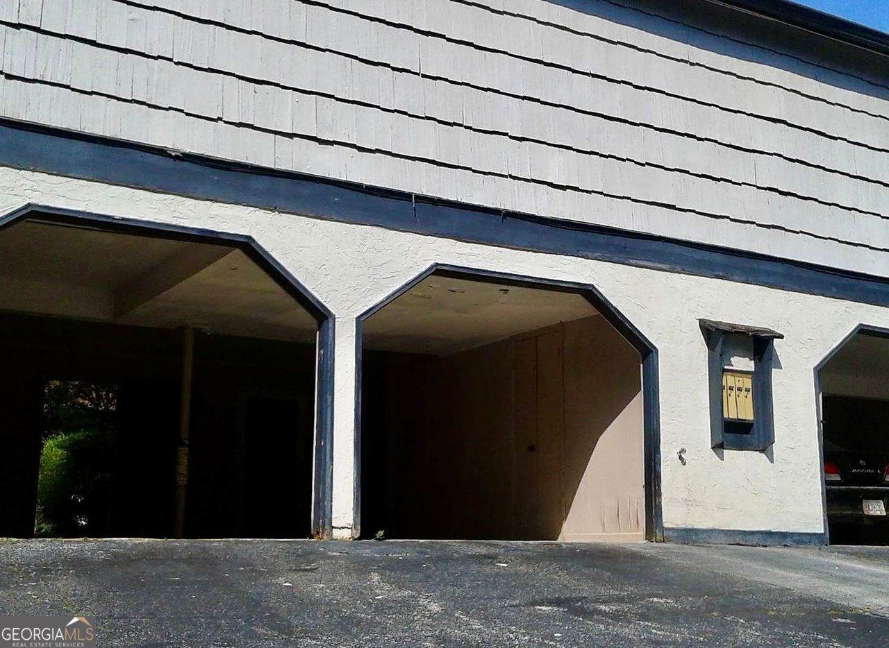 1425 Stone Mill Trace - Photo 1