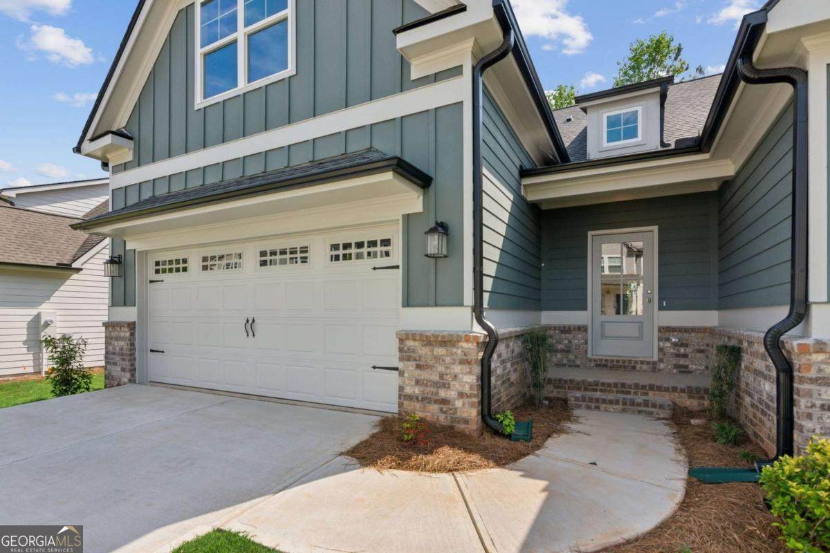 4306 Links Boulevard - Photo 1