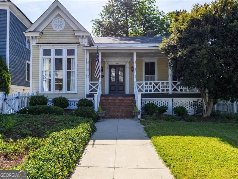468 Orange Street - Photo 1