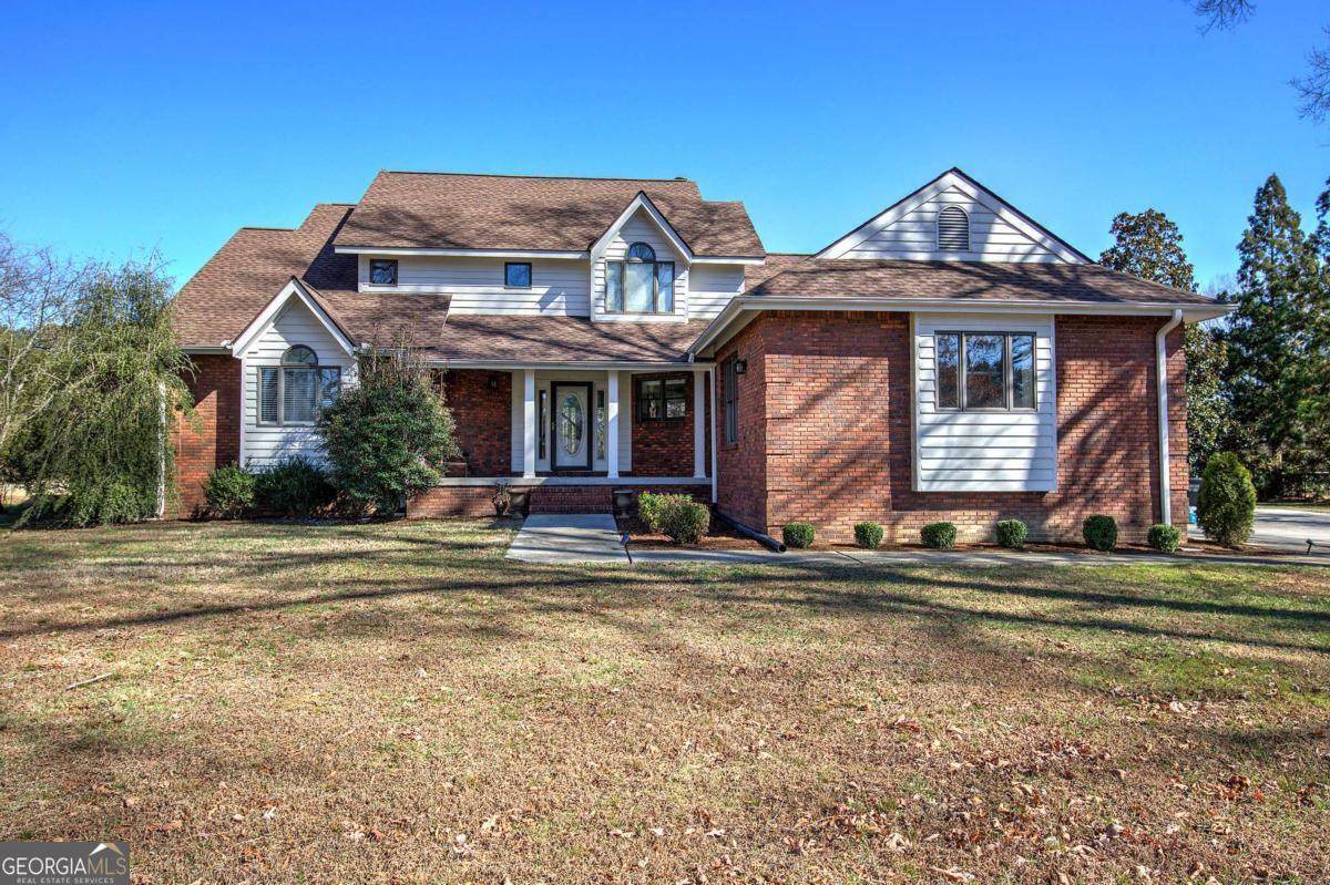 317 Shenandoah Drive - Photo 1