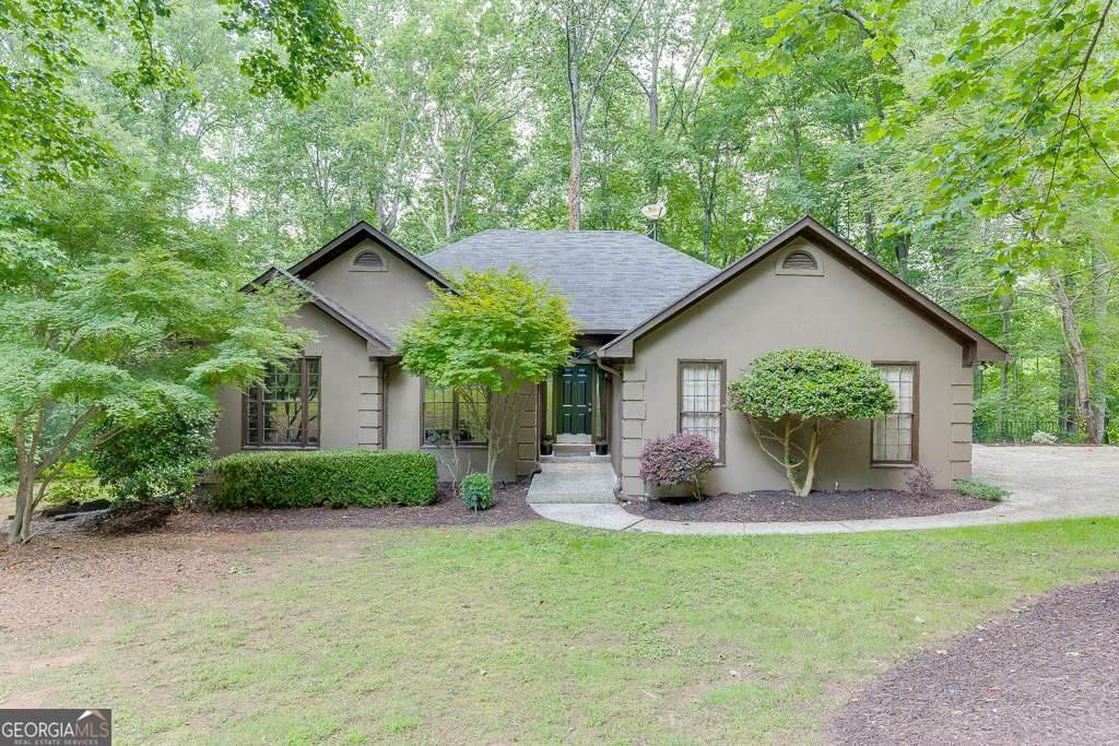 5930 Bridle Drive - Photo 1