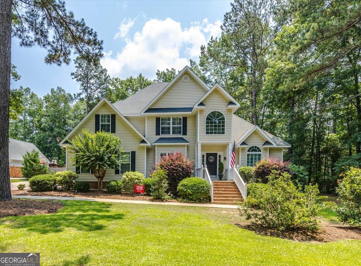 153 Spruce Lane - Photo 1