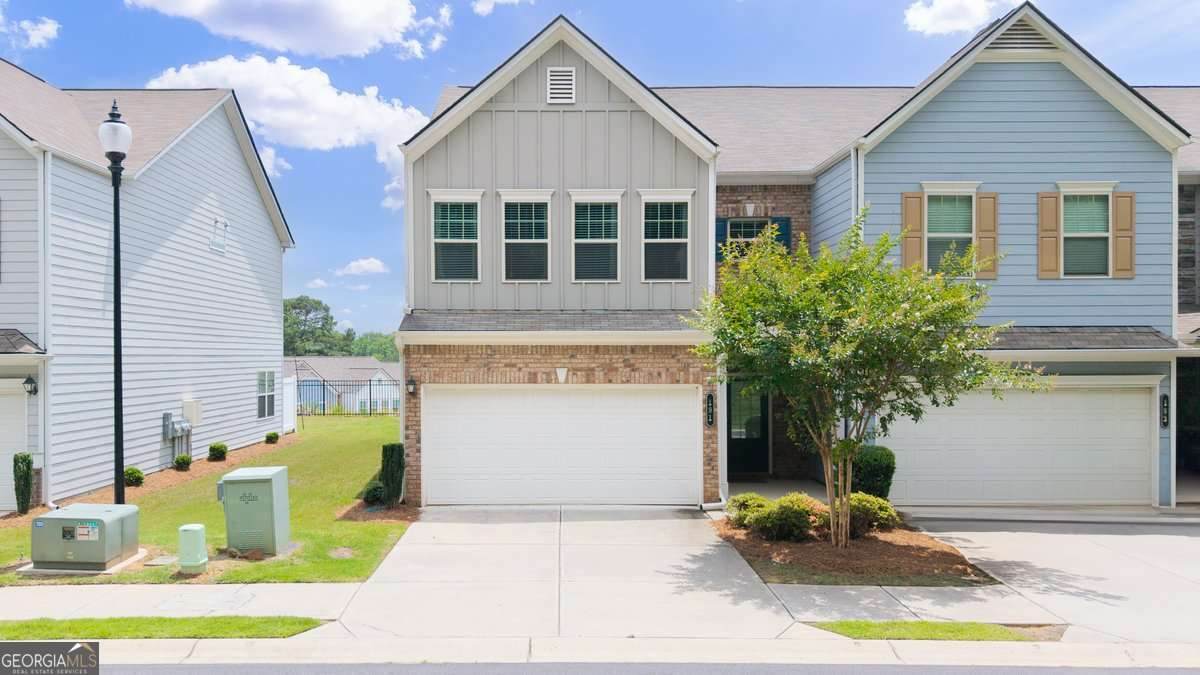 191 Madison Bend - Photo 1
