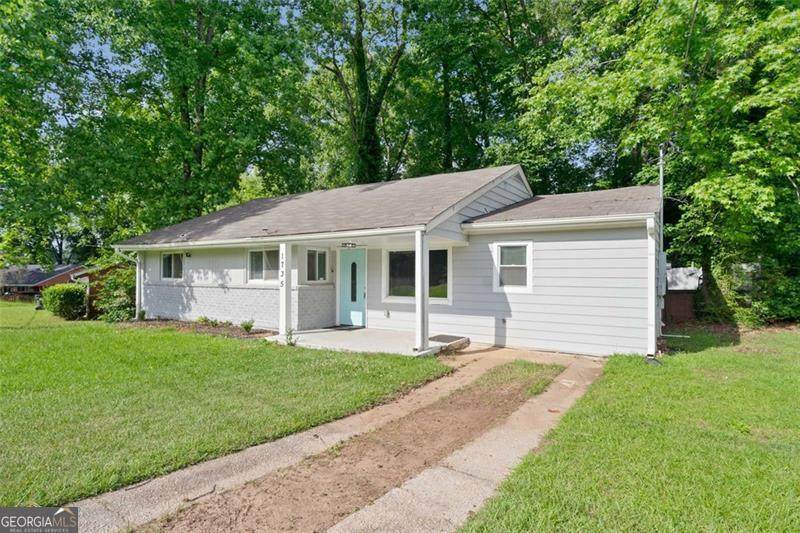 1735 Carter Circle - Photo 1