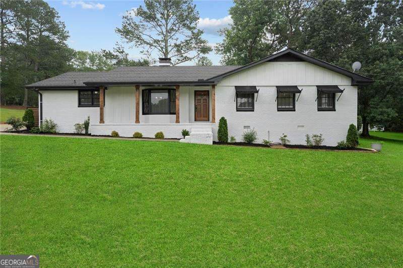 2827 Highway 138 - Photo 1