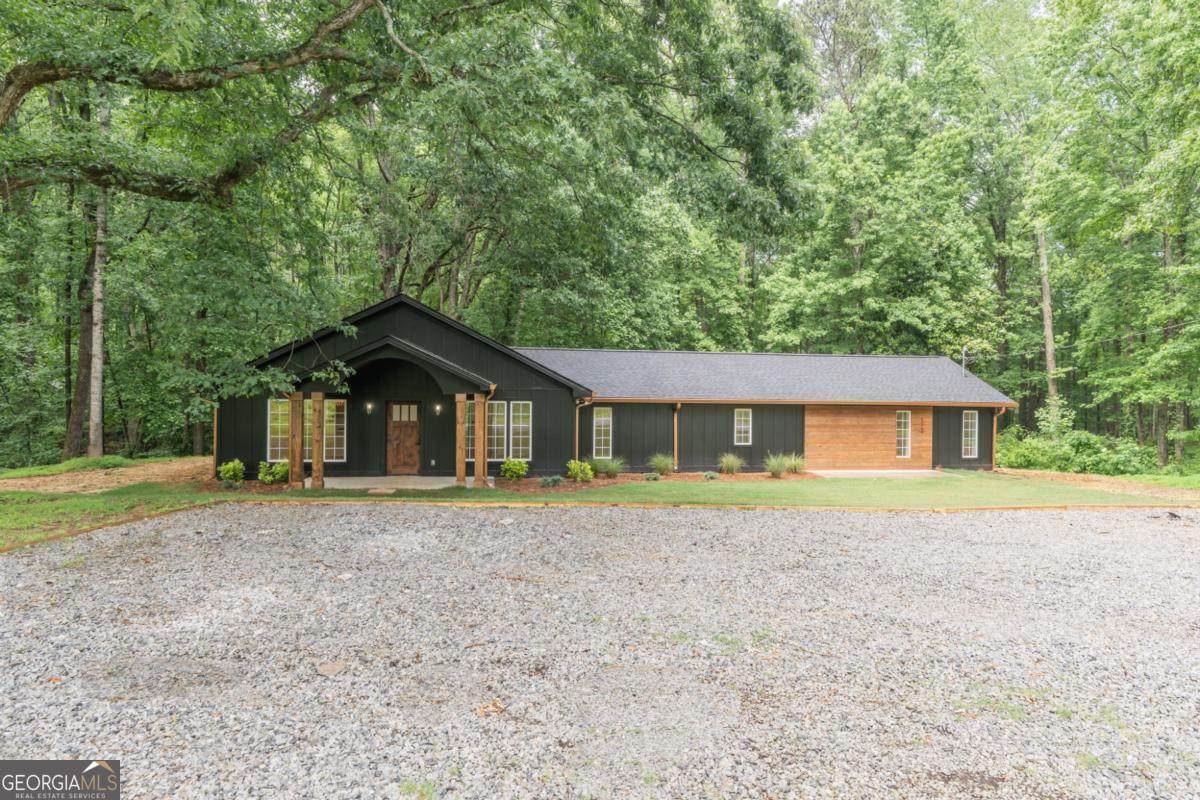 112 Florida Avenue - Photo 1