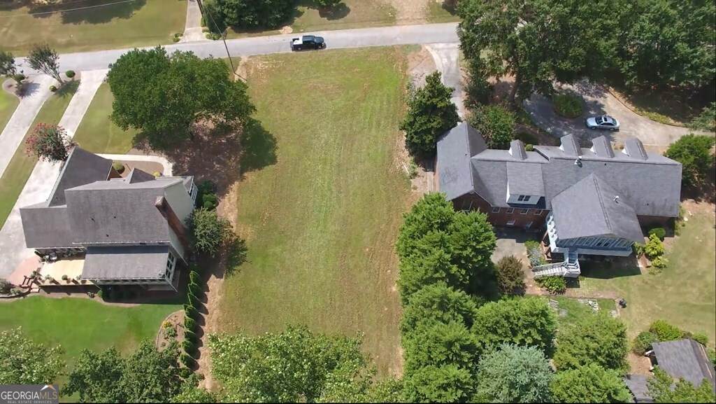 108 Briarwood Drive - Photo 1