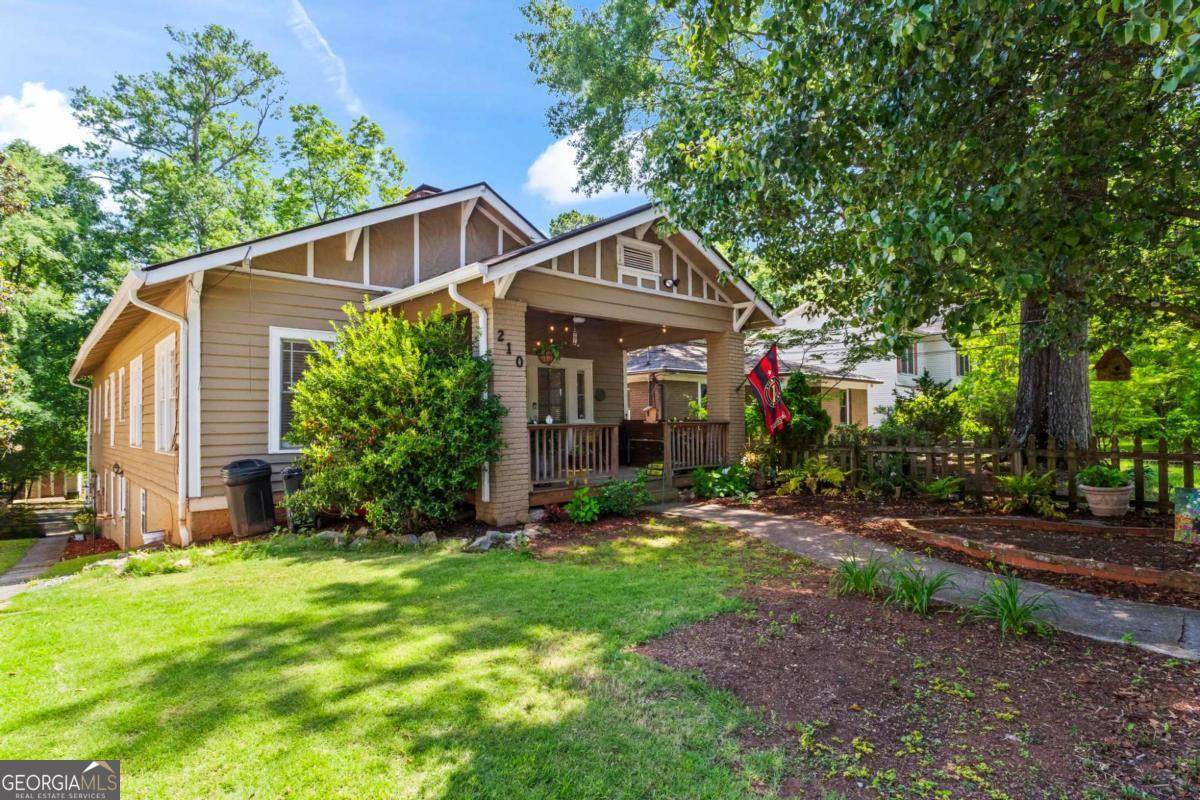 210 Evans Drive - Photo 1