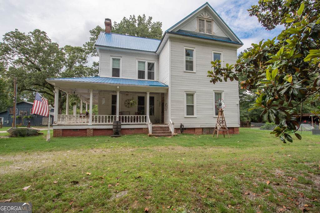 202 Oak Street - Photo 1