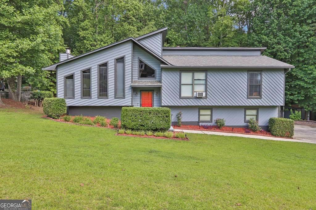 3491 Birchwood Trail - Photo 1