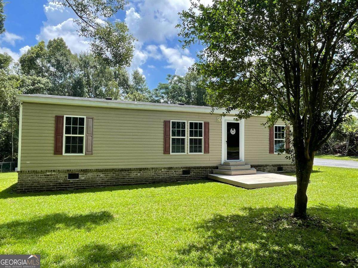 601 Auburn Road - Photo 1