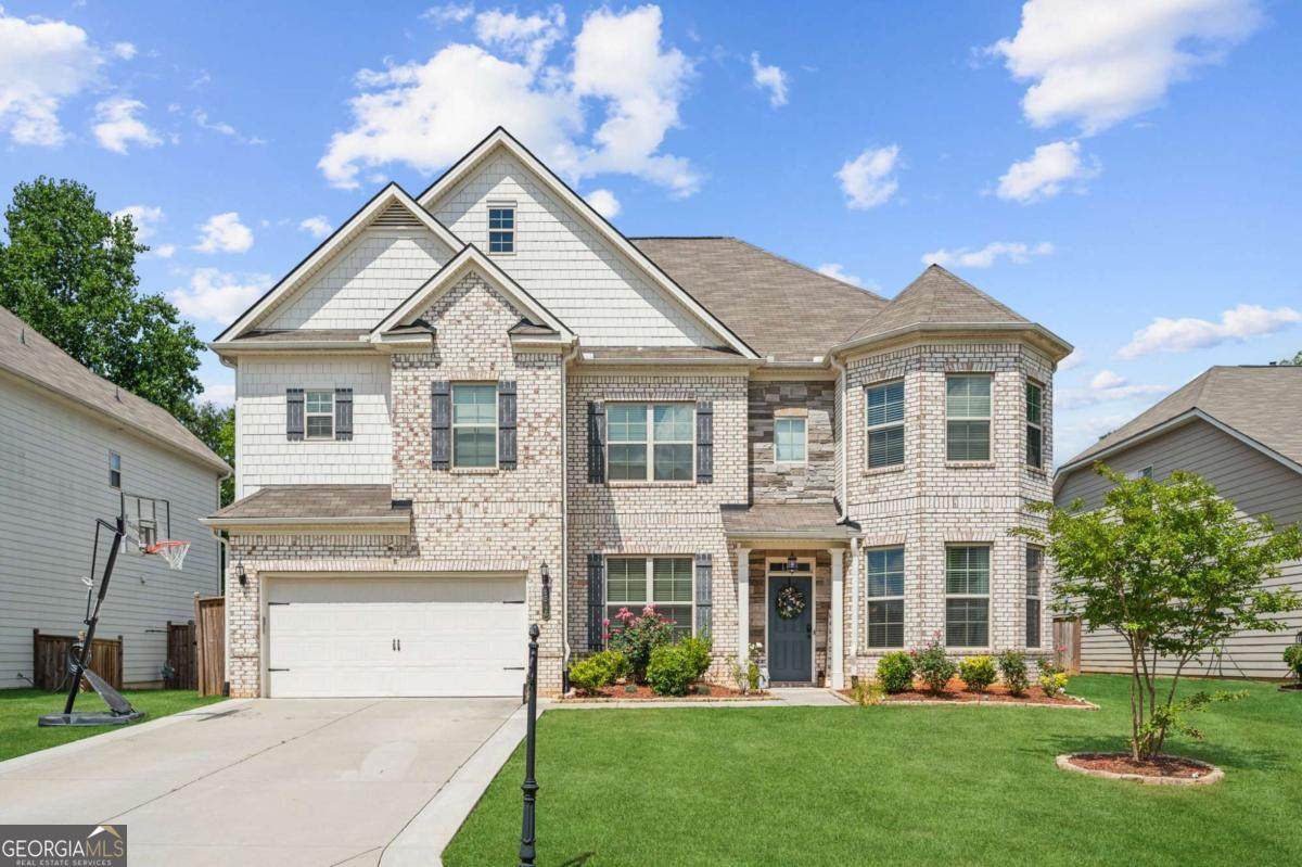 5545 Mirror Lake Drive - Photo 1