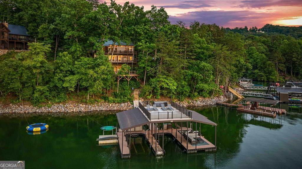 128 Overlake Court - Photo 1