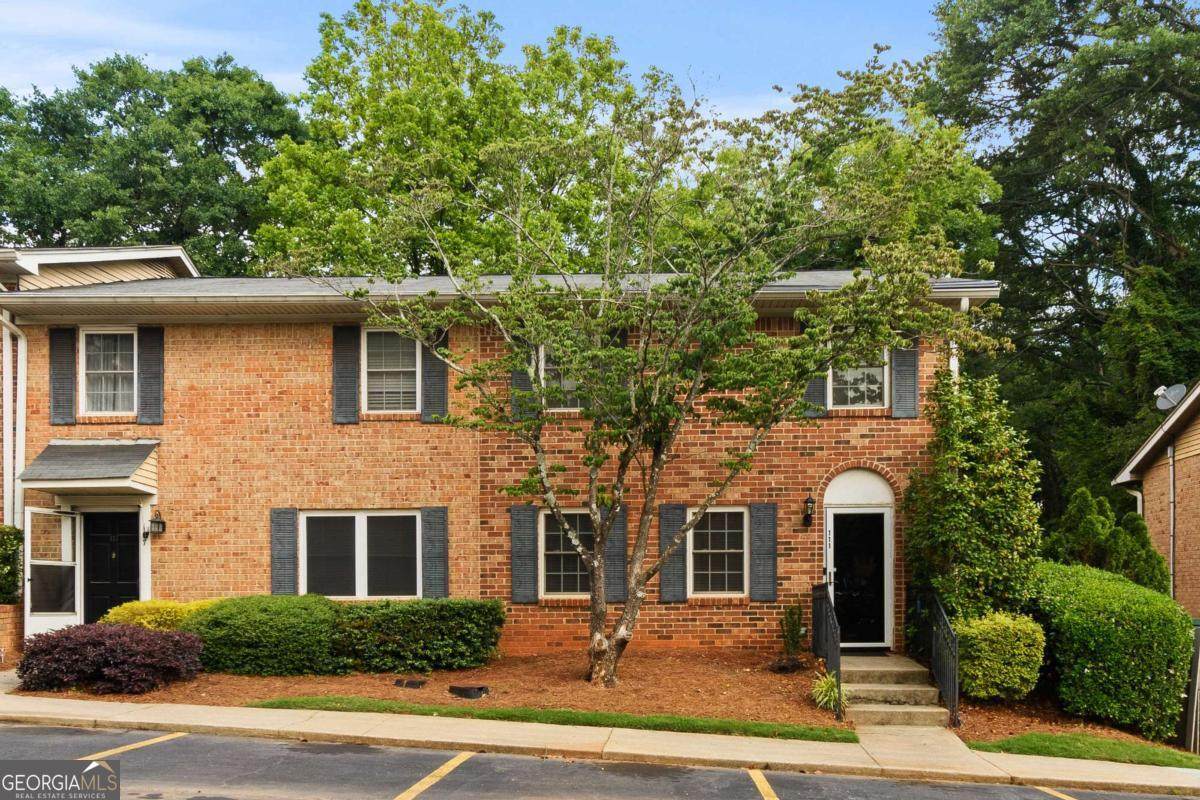 111 Northdale Place - Photo 1