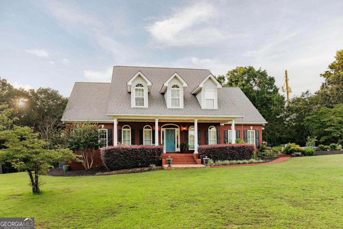 706 Sam Bruce Road - Photo 1