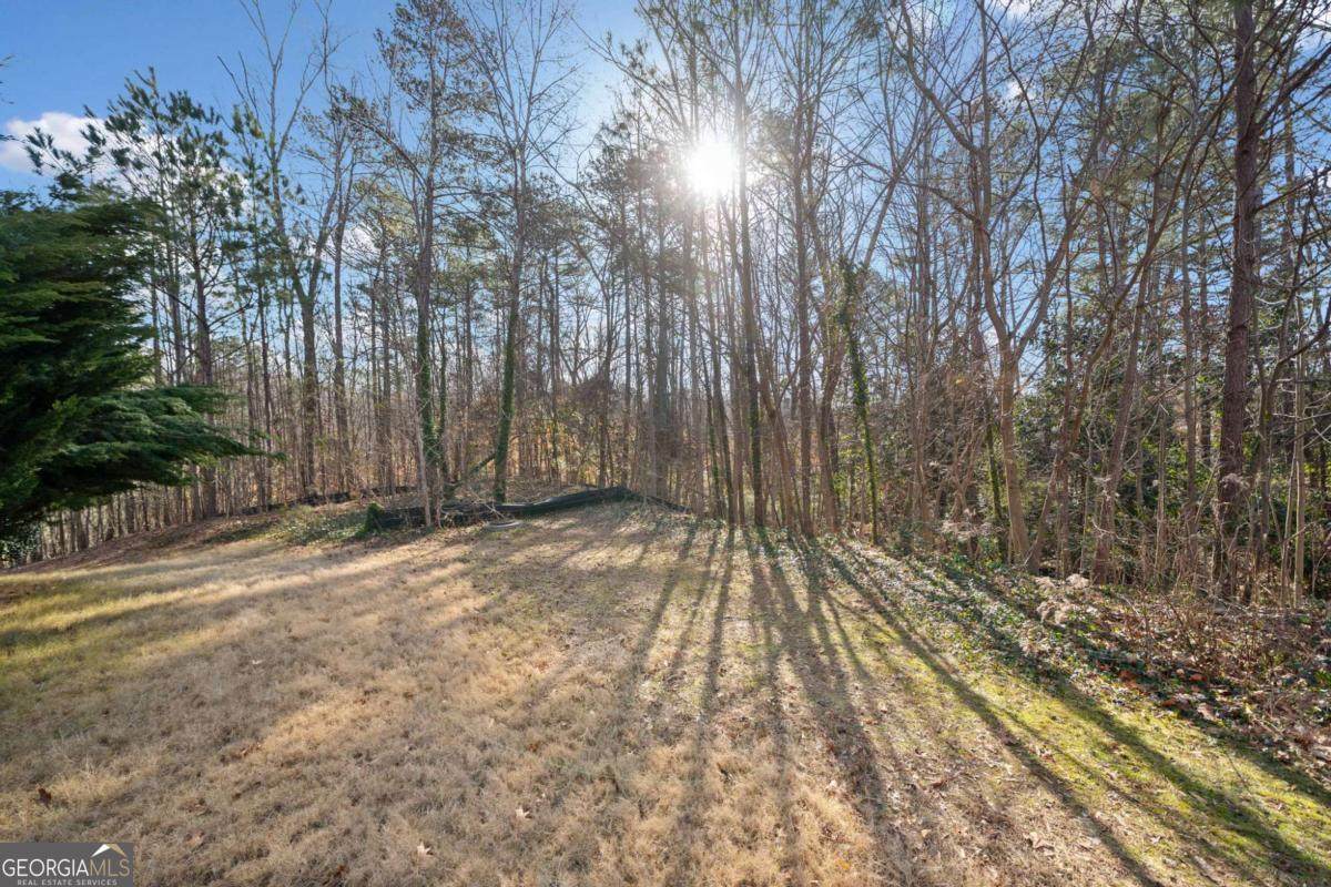 570 Belada Boulevard - Photo 1