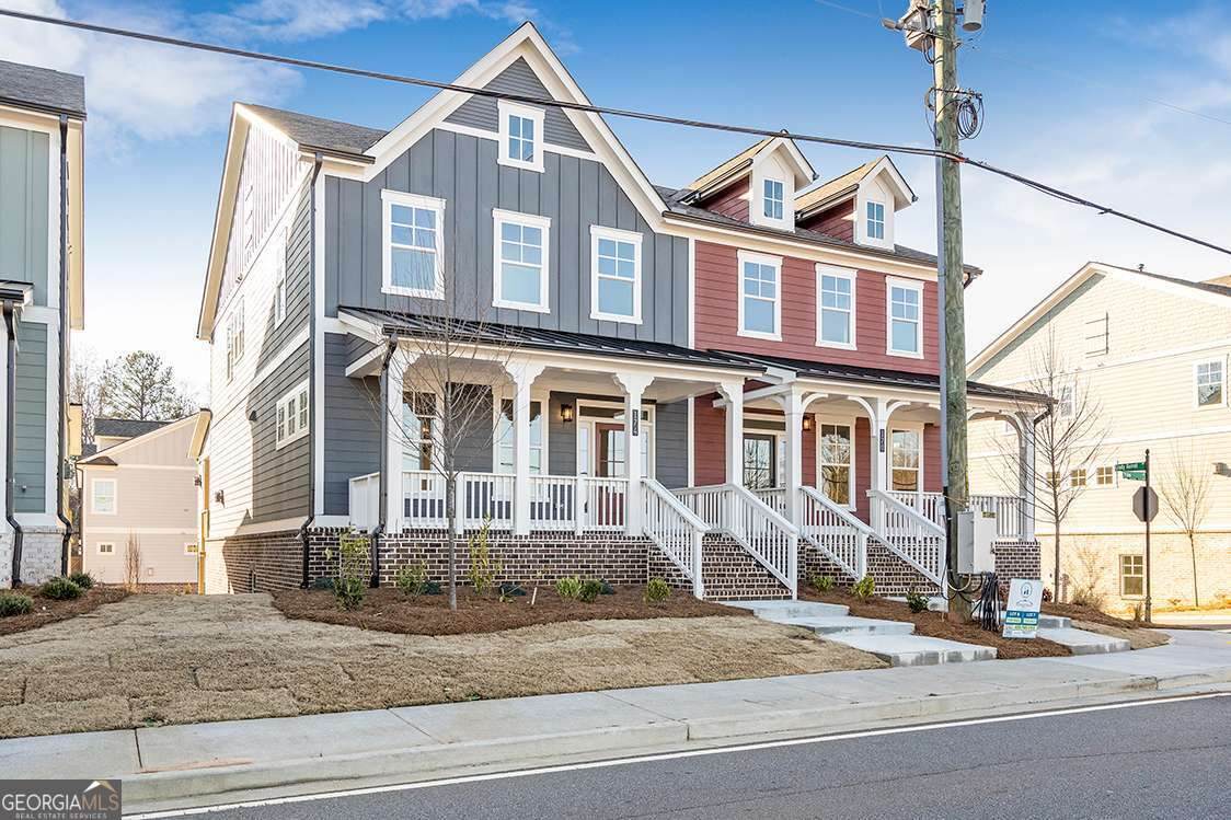 174 Palm Street - Photo 1