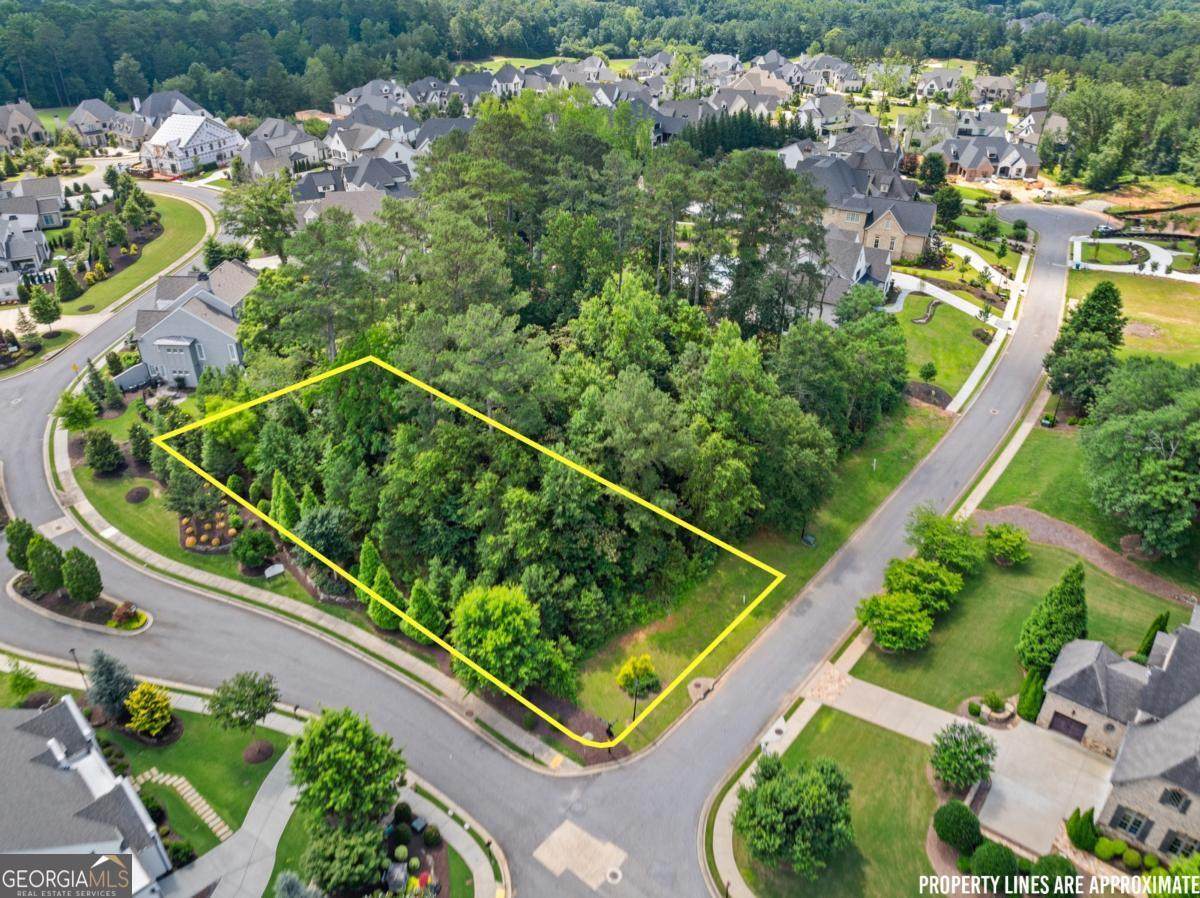 5011 Kings Close - Photo 1