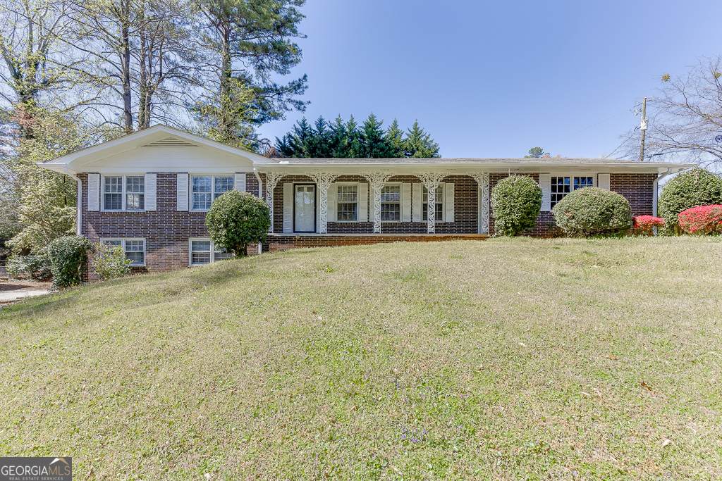 1571 Folkstone Road - Photo 1