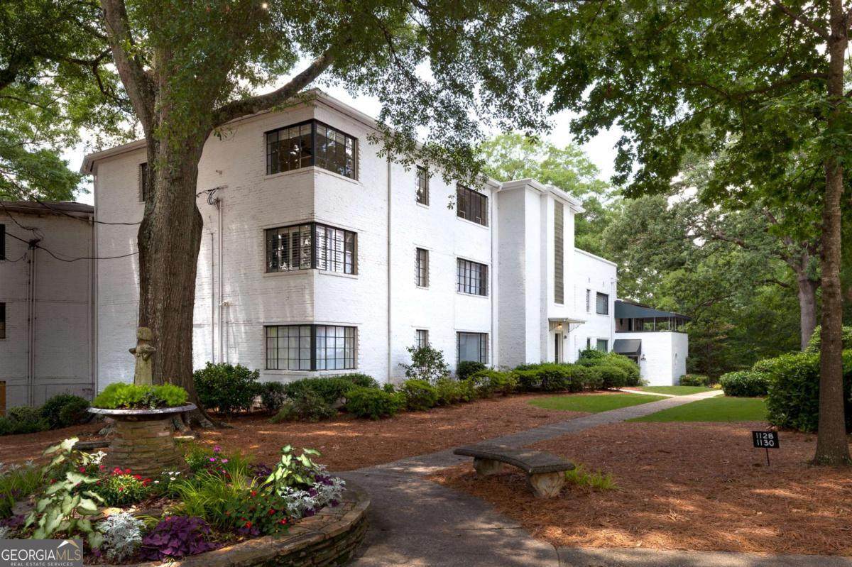 1120 Briarcliff Road - Photo 1