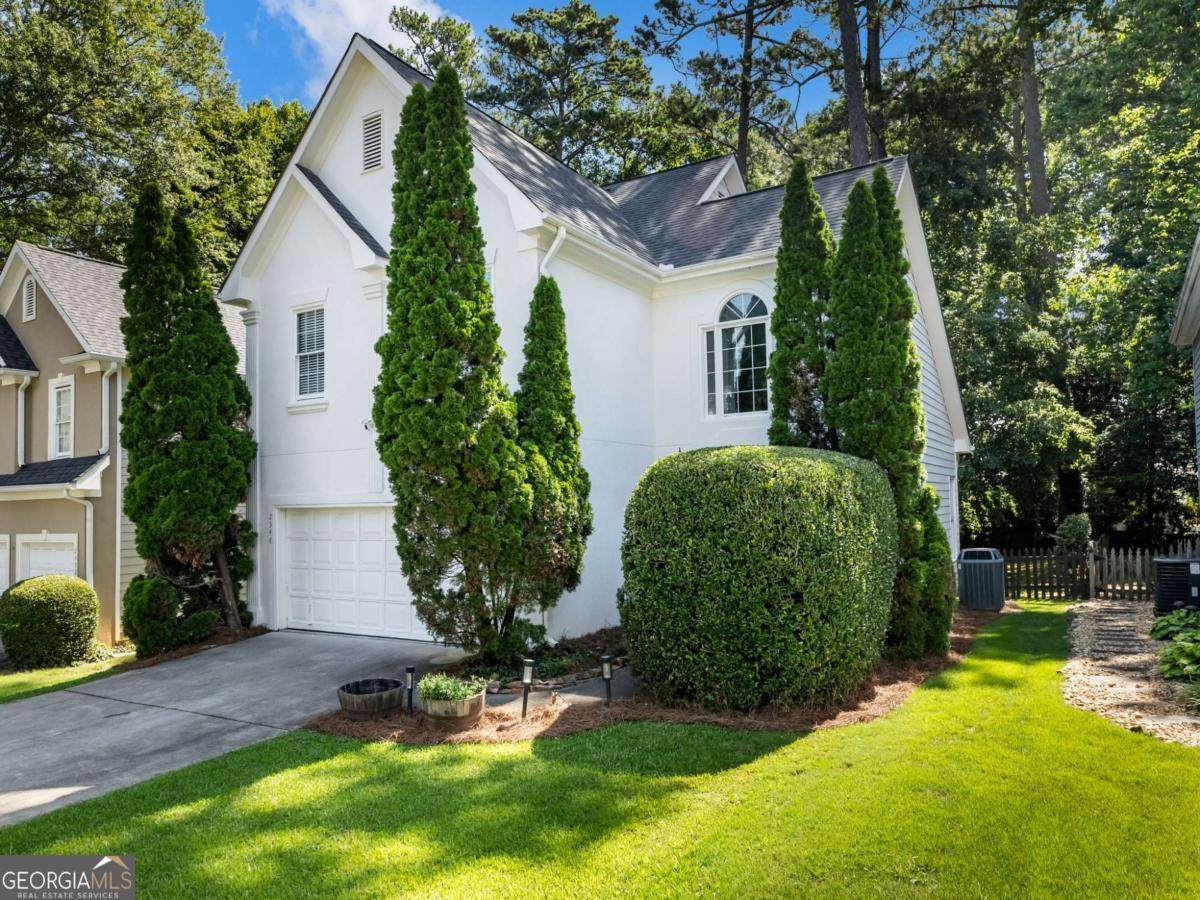 2348 Logan Circle - Photo 1