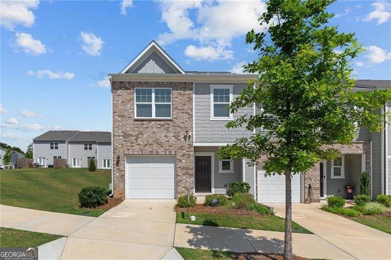 103 Rydal Way - Photo 1
