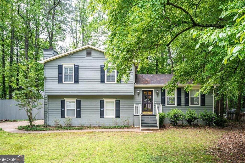 1784 Halbro Drive - Photo 1