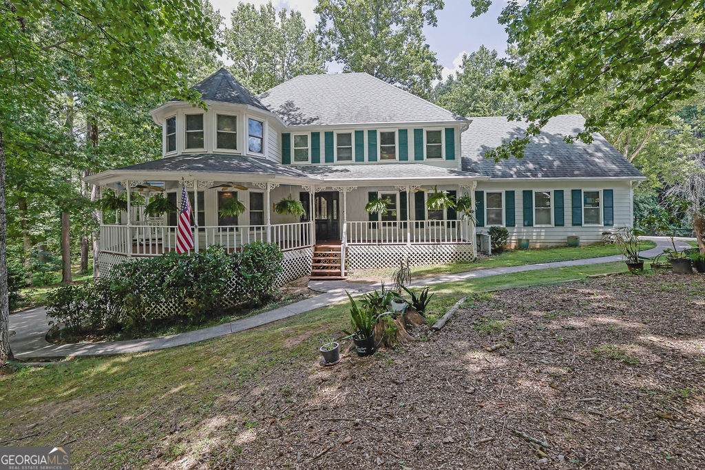 402 Leslie Court - Photo 1