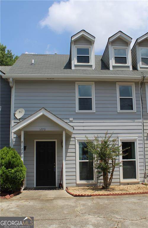 1220 Kennesaw Trace Court - Photo 1