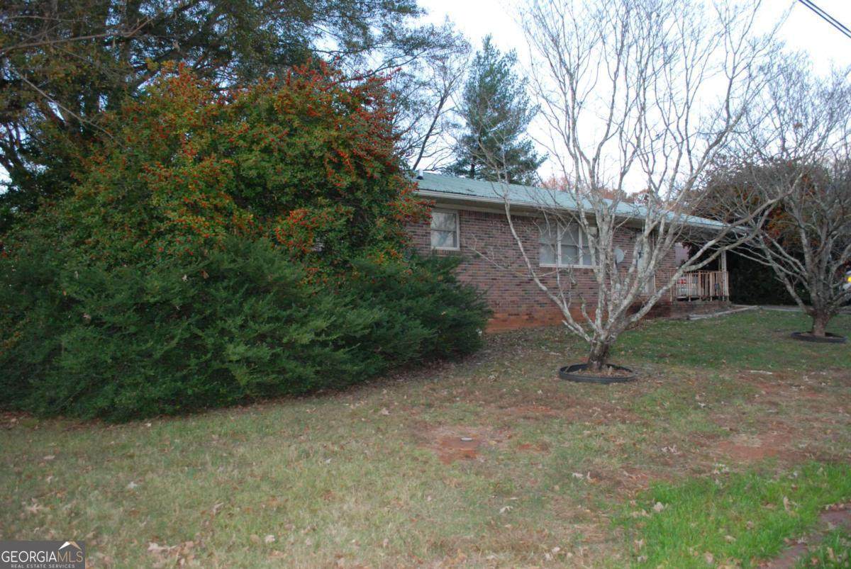 115 Wood Street - Photo 1